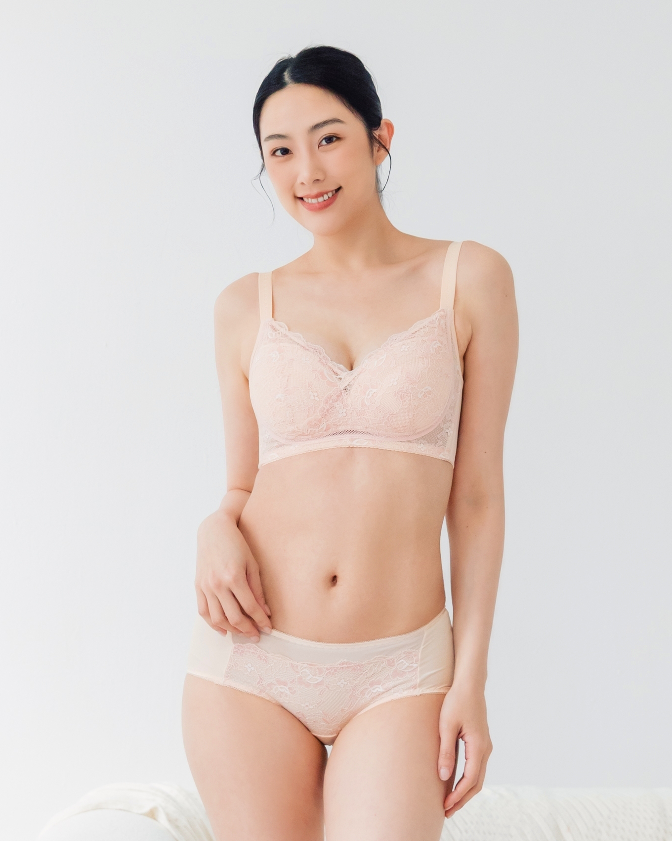 專利零脊心無鋼圈手作內衣 裸B-E